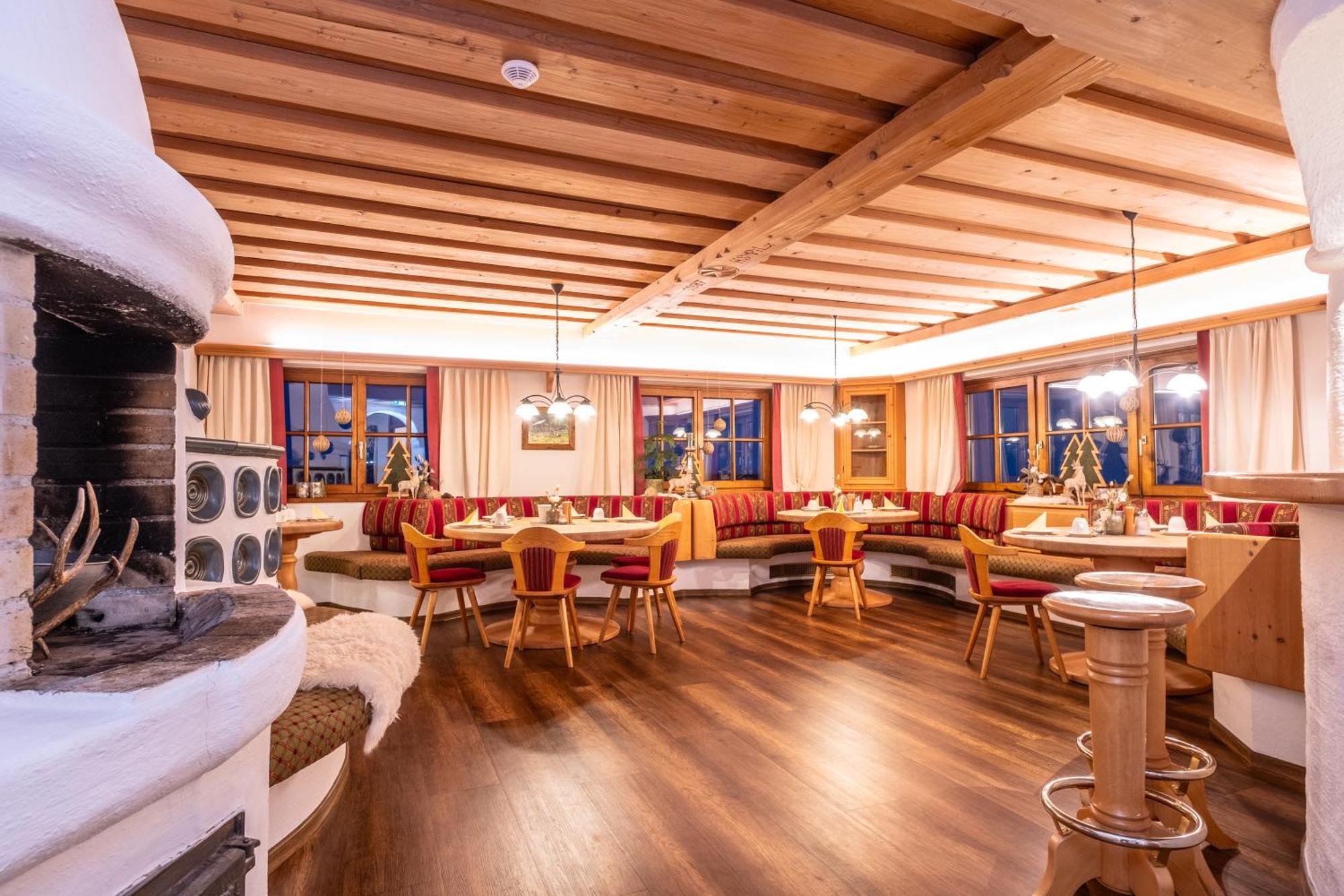 Hoferhof Familien-Abenteuer Hotel Schladming -Dachstein Exterior photo